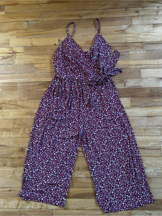 Kaileigh Pants - Kaileigh - Sleeveless Floral Jumpsuit in Burgundy - Size 2X